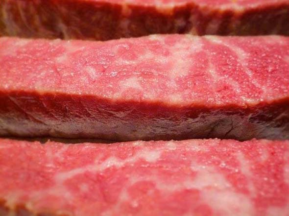 Мясо японских коров Вагю - от 500 до 2800 долларов