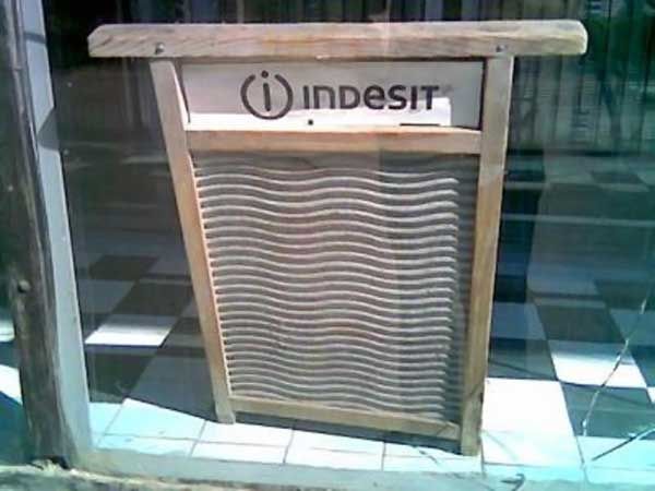 Стиральная машинка Indesit