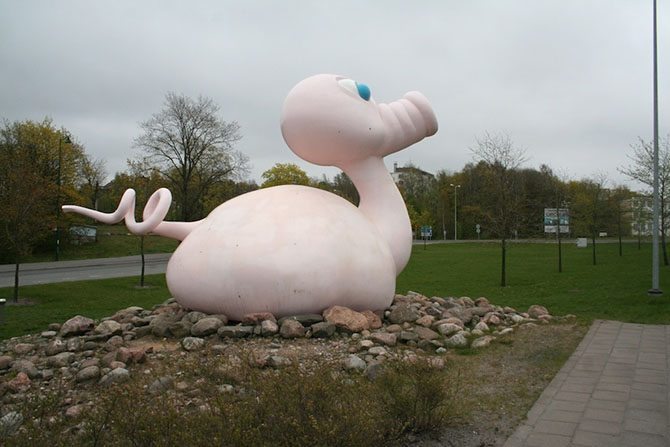 «Свиноутка» (или «Уткосвин», по-фински «Posankka»), Турку, Финляндия